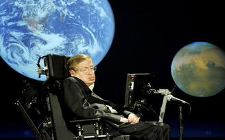 Giáo sư Hawking đã tính ra công thức chiến thắng dành cho tuyển Anh